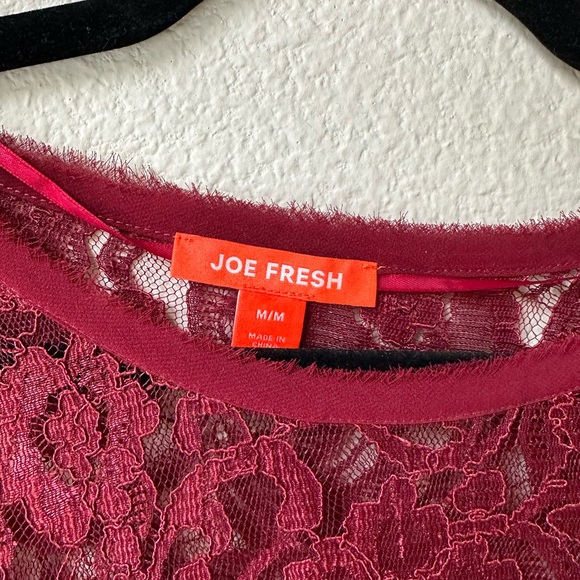 Joe Fresh Red Lace Peplum Top - Size M - Picture 2 of 3